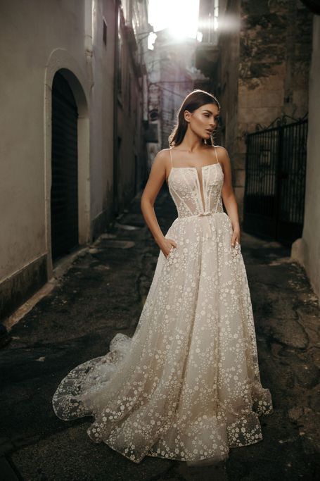 Extravagantes Brautkleid