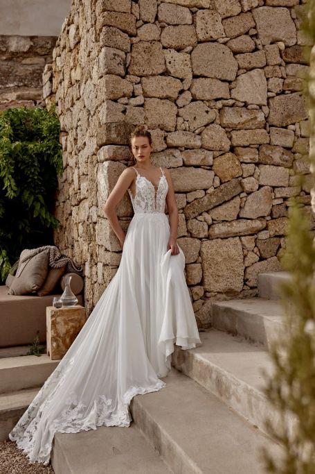 Brautkleid mit Chiffonrock